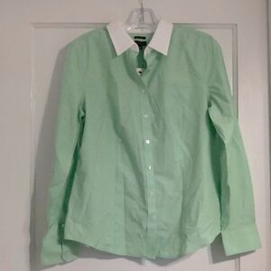 Talbots Light Green Long Sleeve Button Up with White Collar excellent co…